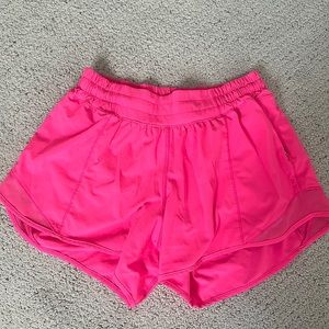 Lululemon hotty hot shorts (long version)